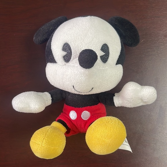 Disney Mickey Mouse Cutie - Picture 2 of 4